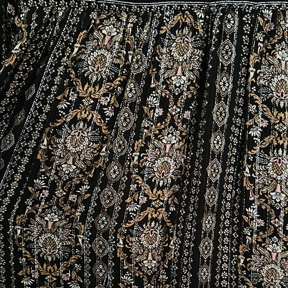 Loft Patterned Dress - Picture 2 of 8